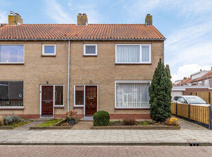 Ooststraat 1