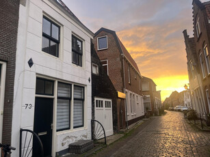 Sint Domusstraat 73