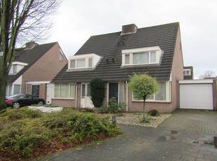 Studio in Veldhoven met 5 kamers