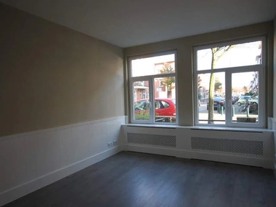 Appartement te huur Koopmans van Boekerenstraat, Den Haag