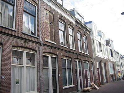 Bovenwoning De Vlouw, Delft huren?