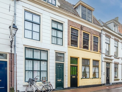 Everwijnstraat 13