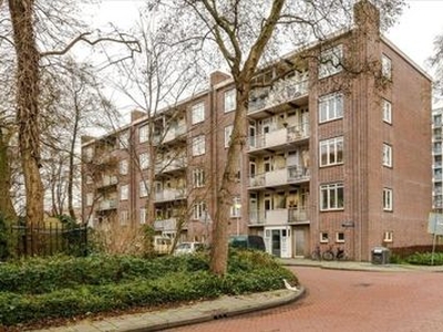 Fritz Conijnstraat in Amsterdam (67m2)