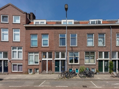 Willem van Hillegaersbergstraat in Rotterdam (87m2)