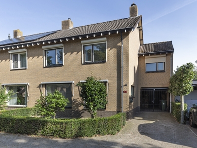 Woning te huur Dennenlaan, Dorst