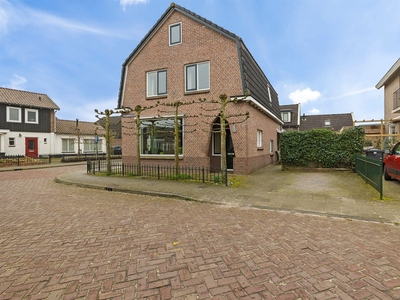 Prins Hendrikstraat 1