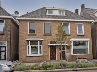 Jacob Obrechtstraat 5