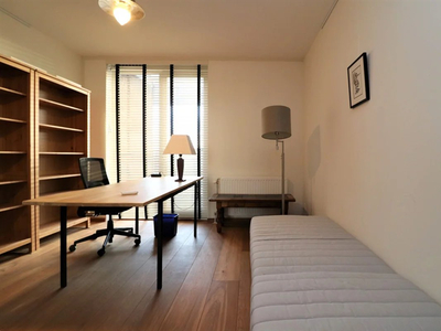 Appartement te huur Chris Bennekerslaan, Rotterdam