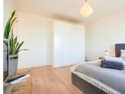 Huur 2 slaapkamer appartement van 79 m² in Amsterdam