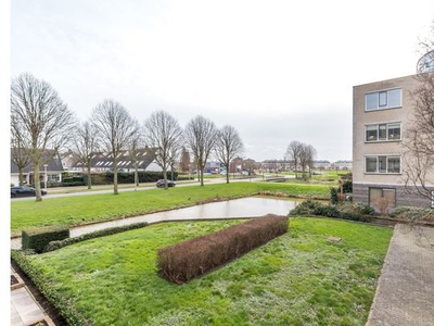 Huur 2 slaapkamer appartement van 92 m² in Waddinxveen