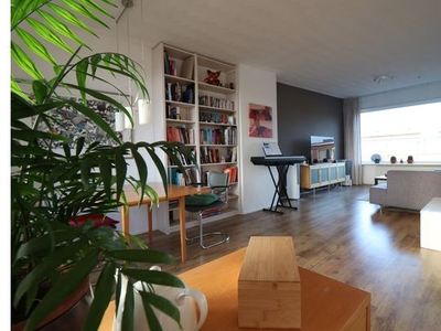 Huur 3 slaapkamer appartement van 67 m² in Weesp