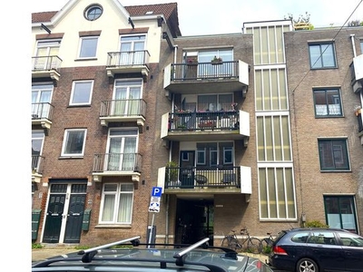 Huur 4 slaapkamer appartement van 70 m² in Amsterdam