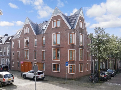 Van Leeuwenhoeckstraat 16