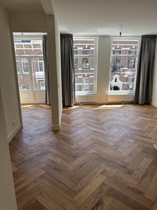 Appartement Van Eeghenstraat in Amsterdam