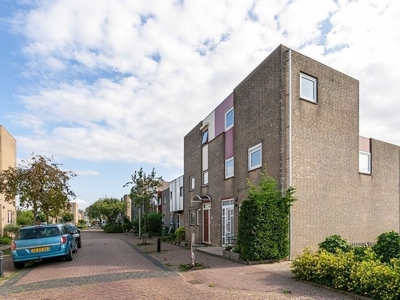 Boomgaard in Strijen (90m2)