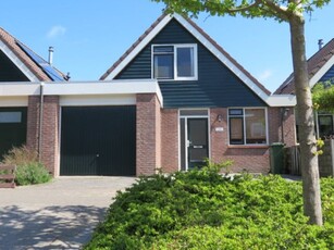 Woonhuis in Julianadorp met 4 kamers