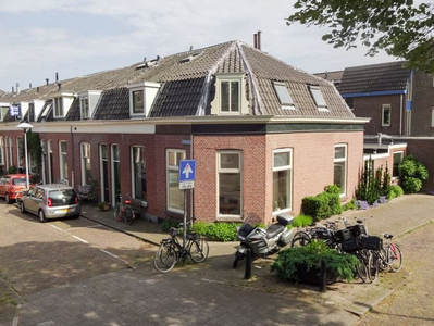 Bankstraat 21