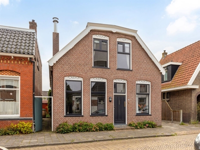 Sluisstraat 2