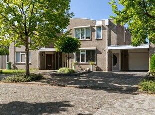 A.B. van Lieshoutlaan 70, Waalwijk