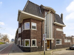 Burgemeester Schoonheijtstraat 1, Roosendaal