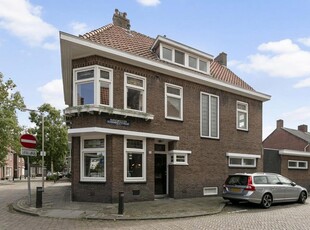 Burgemeester Schoonheijtstraat 44, Roosendaal