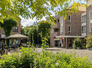 Dorpsplein 28