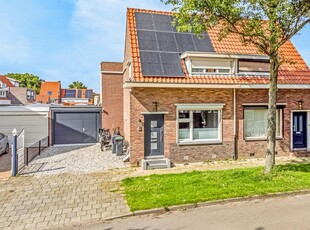 Esdoornstraat 5, Geleen