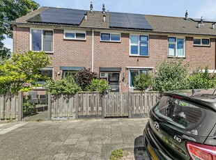 J. Ingenhovenstraat 38, Spijkenisse