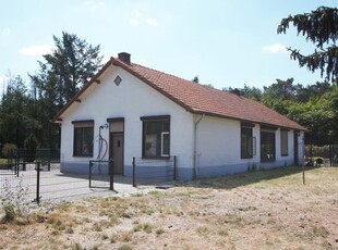 Loonseweg 8, Holthees