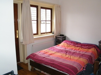 Appartement te huur Huizerweg, Bussum