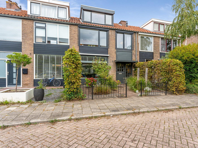 Emmastraat 50