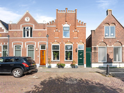 Emmastraat 7