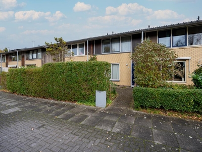 Woonhuis in Almere met 4 kamers