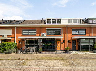 Donizettistraat 135