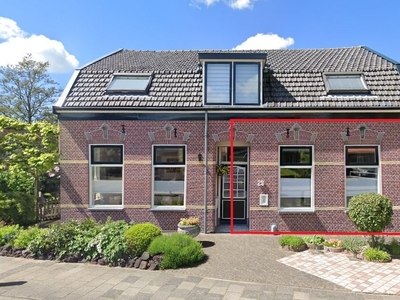 Dorpsstraat 28