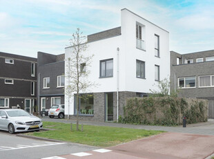 Izanamistraat 7