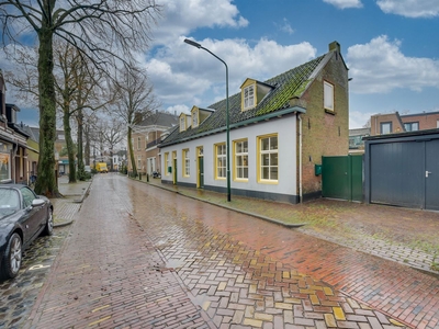 Hoogstraat 7