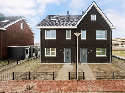 Vleugel in Oud-Beijerland (125m2)