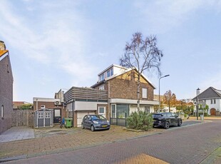 Dinsdagse Wetering 2, Voorhout