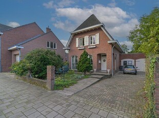 Muntstraat 12, Tegelen