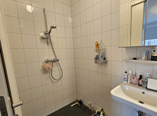 Appartement te huur Piet Fransenlaan, Groningen