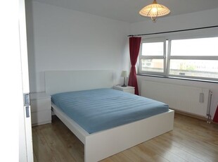 Huur 2 slaapkamer appartement van 76 m² in Rotterdam