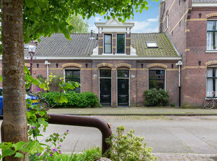 Lutmastraat 238