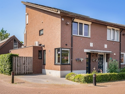 Elsbeen van Baerlestraat 1