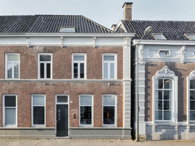 Taalstraat 213