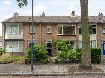 Deutersestraat 17