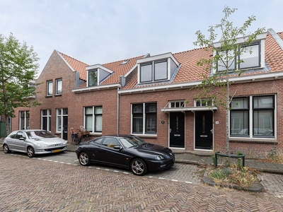 Emmastraat 6