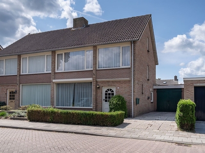 Schoolstraat 53