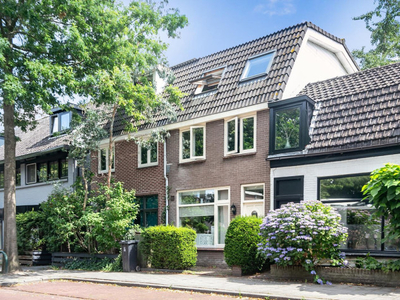 Woonhuis in Hilversum met 5 kamers