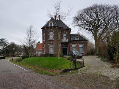 Woonhuis in Schiedam met 9 kamers